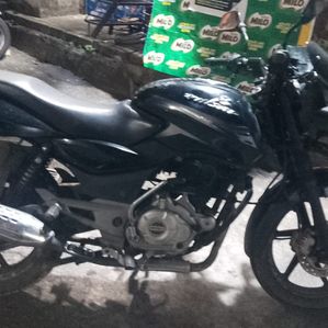 Bajaj Pulsar 150 2015 - Image 3