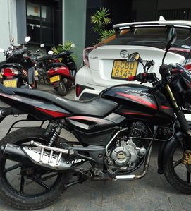 Bajaj Pulsar 150 2017