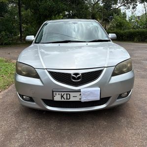 Mazda Axela 2004 - Image 2