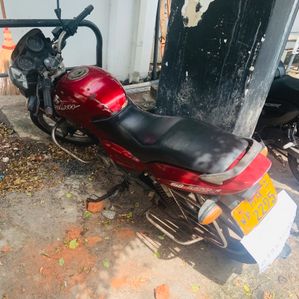 Bajaj Pulsar 150 2006 - Image 3