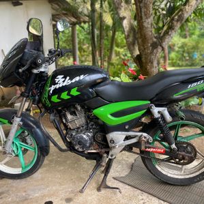 Bajaj Pulsar 150 2005 - Image 2