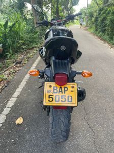Yamaha FZ 2013