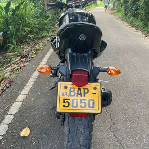 Yamaha FZ 2013 - Image 2