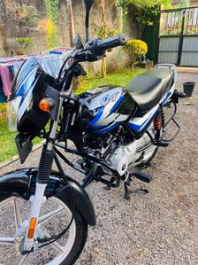 Bajaj CT100 ES 2024