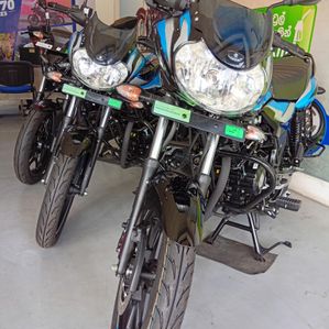 Bajaj Discover 125 2025 - Image 3