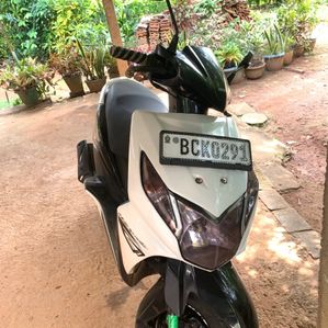 Honda Dio 2015 - Image 2