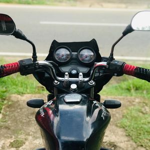 Bajaj Discover 150 2011 - Image 2