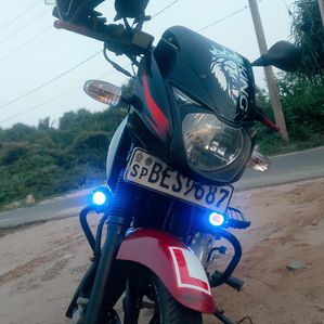 Bajaj Pulsar 150 2017 - Image 3