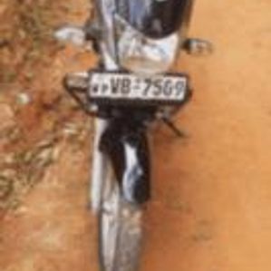 Bajaj Platina 2010 - Image 2
