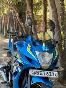 Suzuki Gixxer 2019