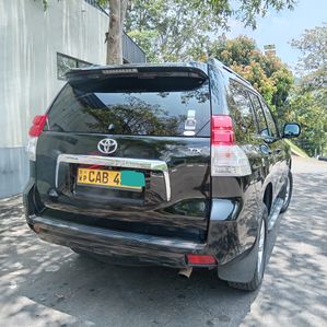 Toyota Land Cruiser Prado 2013 - Image 3