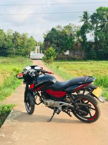 Bajaj Pulsar 180 2010