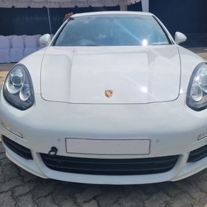 Porsche Panamera E-Hybrid 2015 - Image 2