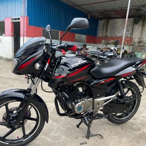 Bajaj Pulsar 150 2011 - Image 3