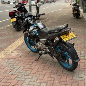 Bajaj Pulsar 135 2011 - Image 3