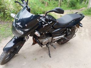 Bajaj Pulsar 150 2012