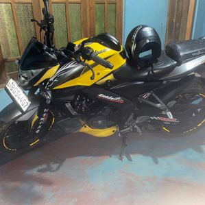 Bajaj Pulsar NS200 2018 - Image 2