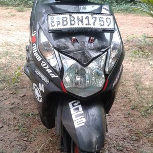 Honda Dio 2014 - Image 2