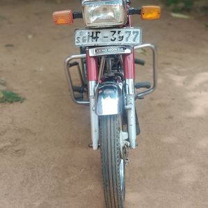 Hero CD 100 2004 - Image 2