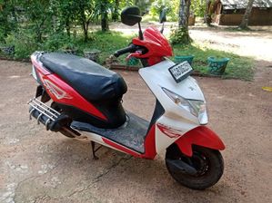 Honda Dio 2016