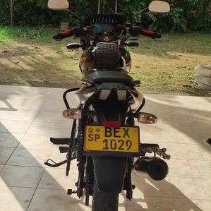 Bajaj Pulsar 180 2017 - Image 2