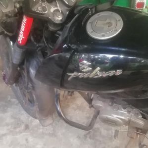 Bajaj Pulsar 150 2011 - Image 2