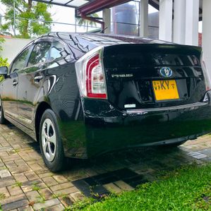 Toyota Prius 2012 - Image 3