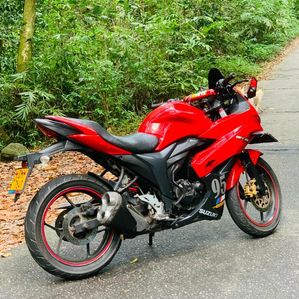 Suzuki Gixxer Gixer SF 2019 - Image 2