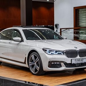 BMW 740Le M-Sport LWB 2019 - Image 3