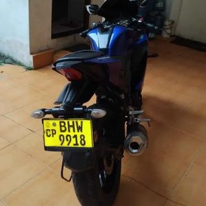 Yamaha R15 V3 2019 - Image 2