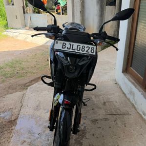 Bajaj Pulsar N160 2024 - Image 2