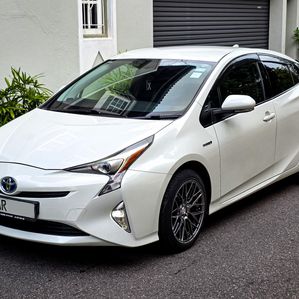 Toyota Prius 4th Generation 2016 - Image 3