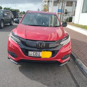 Honda Vezel RS LED 2019 - Image 2