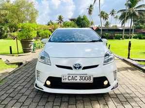 Toyota Prius S limited 2013