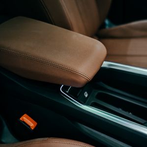 Audi e-tron Q8/ Full Spec 2024 - Image 3