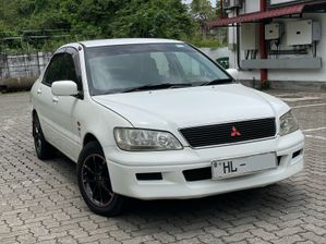 Mitsubishi Lancer CS2 Auto 2001