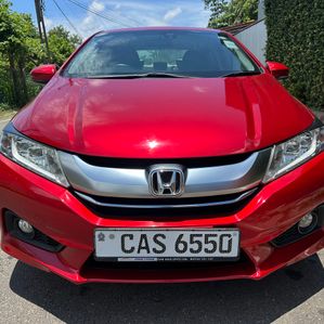 Honda Grace EX Package 2016 - Image 2