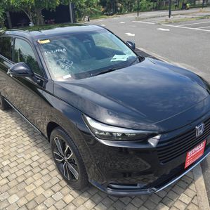 Honda Vezel Z GREAD ORGINAL SET 2023 - Image 2