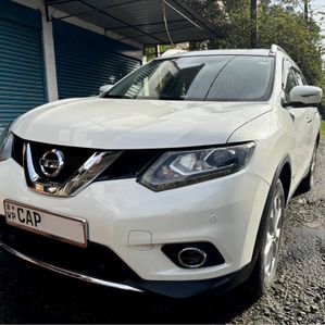 Nissan X-Trail 2016 - Image 2