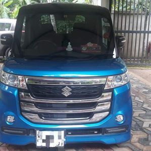 Suzuki Spacia Custom Z 2017 - Image 2