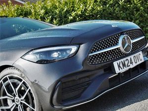 Mercedes Benz C200 Premium plus 2024