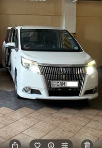 Toyota Esquire 2015