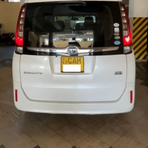Toyota Esquire 2015 - Image 3