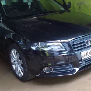 Audi A4 2011 - Image 2