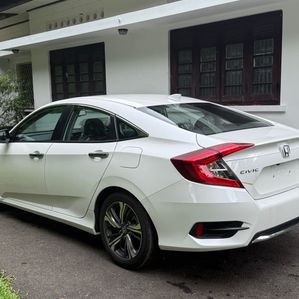 Honda Civic Sedan 2021 - Image 3