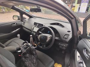 Nissan Leaf Azeo 2nd gen 2013 for sale in Kurunegala, Kurunegala