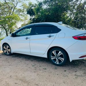 Honda Grace 2014 - Image 3