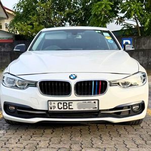 BMW 318i Sport 2018 - Image 2