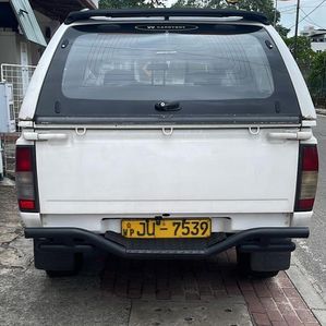 Nissan Double cab D 22 - UN Model 2005 - Image 3