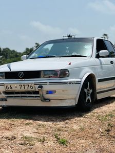 Nissan Sunny car 1991